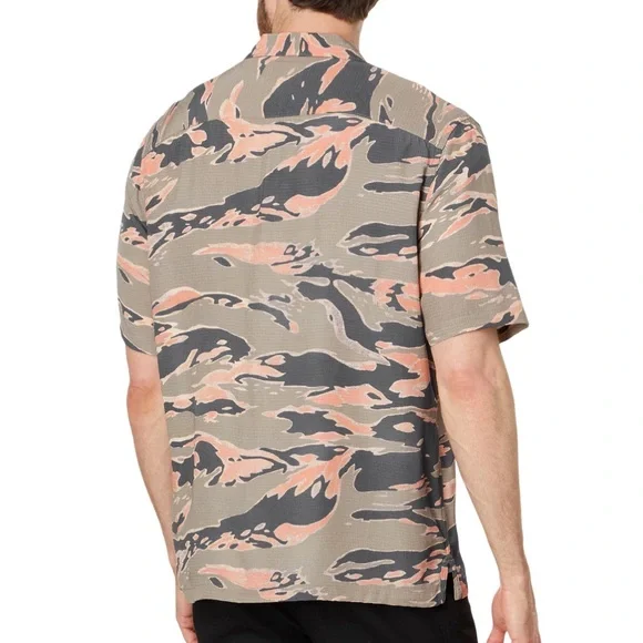 NWT All Saints Solar Camo Short Sleeve Shirt - Picture 3 of 5